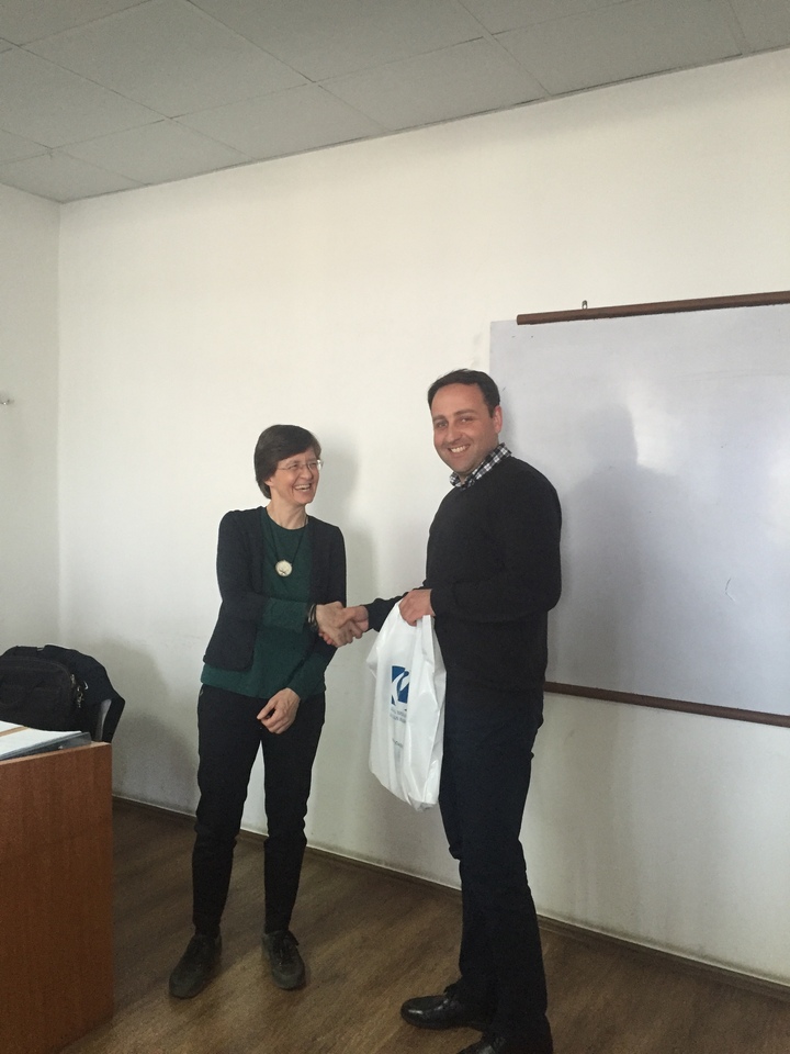 LCC International University-ს პროფესორის ლექციები კავკასიის უნივერსიტეტში